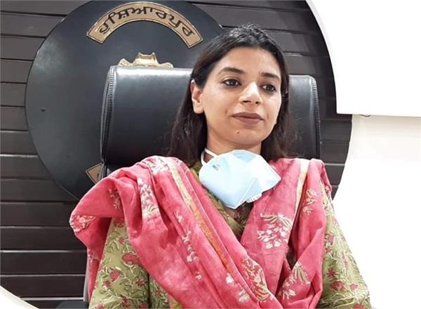 deputy commissioner apneet riyat