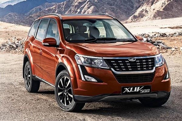 mahindra xuv500 bs6 diesel automatic launched