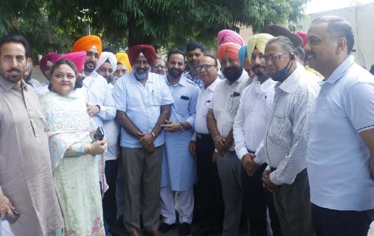 ਪਰਗਟ ਸਿੰਘ ਤੇ ਸੰਗਤ ਸਿੰਘ ਗਿਲਜੀਆਂ ਦੇ ਜਲੰਧਰ ਦੌਰੇ ਮੌਕੇ ਕਾਂਗਰਸ ਦੀ ਧੜੇਬੰਦੀ ਖੁੱਲ੍ਹ ਕੇ ਆਈ ਸਾਹਮਣੇ