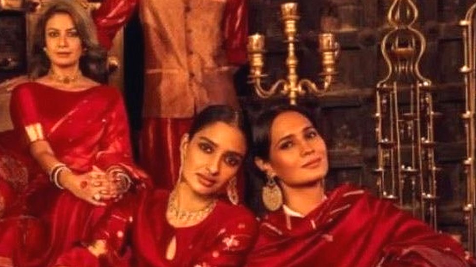 ਸੋਸ਼ਲ ਮੀਡੀਆ ’ਤੇ ਭਾਸ਼ਾ ਕਾਰਨ ‘ਬਾਈਕਾਟ’ ਟਰੈਂਡ ਕਿਉਂ ਹੋਇਆ? ਭਾਸ਼ਾ ਨੂੰ ਧਰਮ ਨਾਲ ਜੋੜਨਾ ਕਿੰਨਾ ਜਾਇਜ਼ ਹੈ