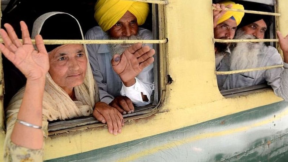 ਪਾਕਿਸਤਾਨ ਜਾਣ ਵਾਲੇ ਸਿੱਖ ਜੱਥੇ ''''ਤੇ ਕੇਂਦਰ ਨੇ ਕੀ ਕਹਿ ਕੇ ਲਗਾਈ ਰੋਕ - 5 ਅਹਿਮ ਖ਼ਬਰਾਂ