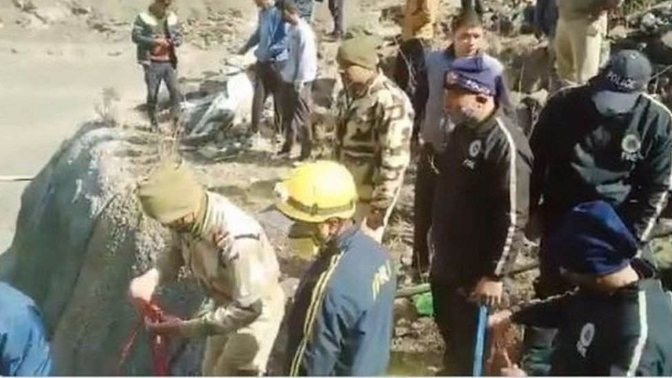 ਉੱਤਰਾਖੰਡ ਦੇ ਚਮੋਲੀ ਵਿੱਚ ਗਲੇਸ਼ੀਅਰ ਟੁੱਟਣ ਨਾਲ ਹੜ੍ਹ ਵਰਗੇ ਹਾਲਾਤ
