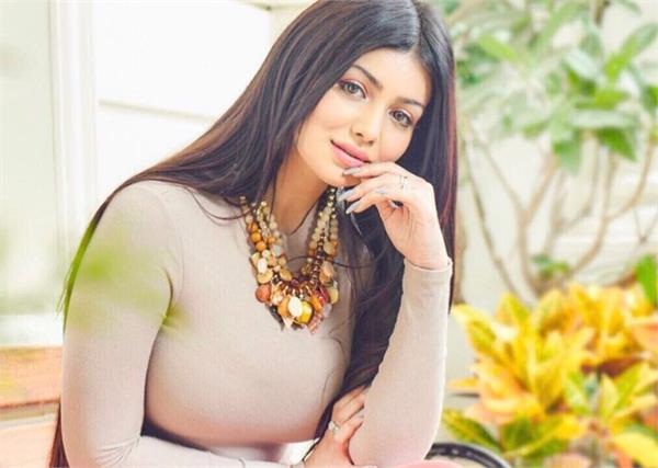 ayesha takia birthday story