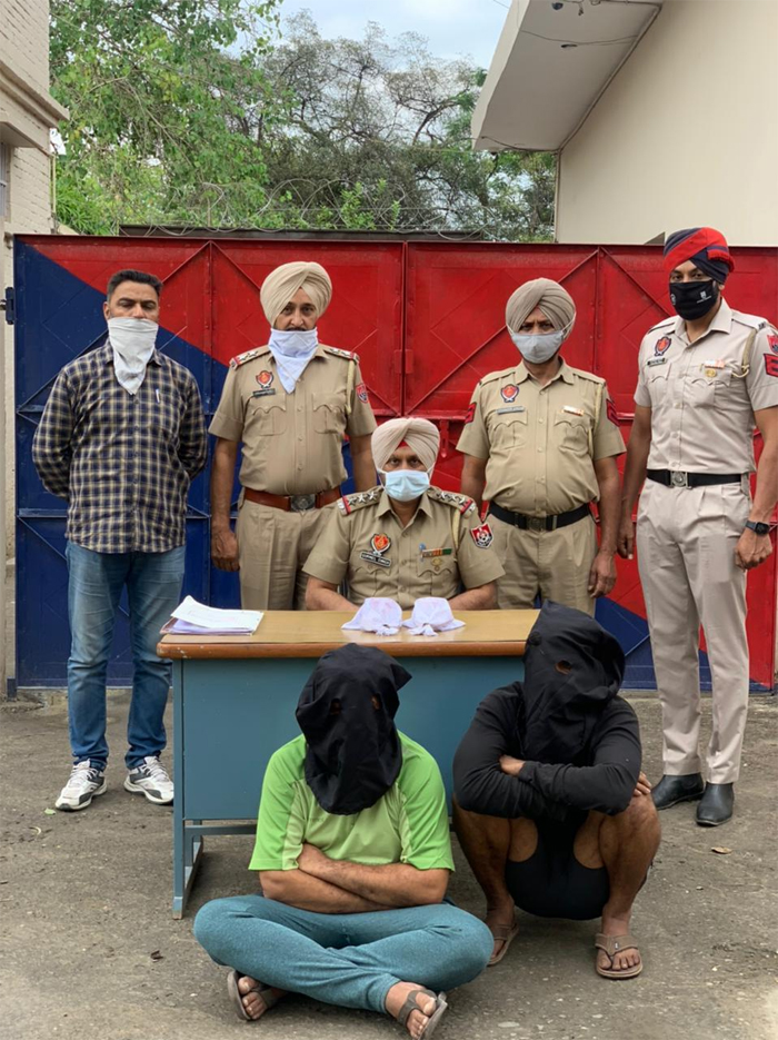 ਸੀ.ਆਈ.ਏ ਸਟਾਫ ਦੀ ਪੁਲਸ ਨੇ ਹੈਰੋਇਨ ਸਮੇਤ ਦੋ ਵਿਕਤੀਆਂ ਨੂੰ ਕੀਤਾ ਗ੍ਰਿਫ਼ਤਾਰ