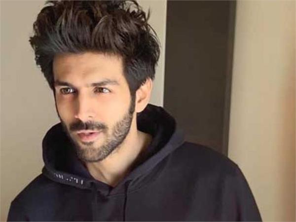 kartik aryan  s grandfather passed away  post shared information