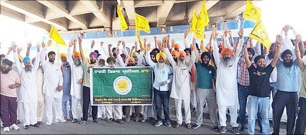 ਭਾਰਤੀ ਕਿਸਾਨ ਯੂਨੀਅਨ ਮਾਝਾ ਵੱਲੋਂ ਸਰਕਾਰ ਵਿਰੁੱਧ ਰੋਸ ਪ੍ਰਦਰਸ਼ਨ