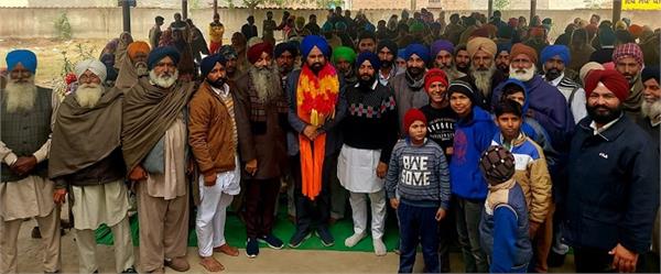 people to beware of lorries and guarantor leaders  dr  symbol ruler