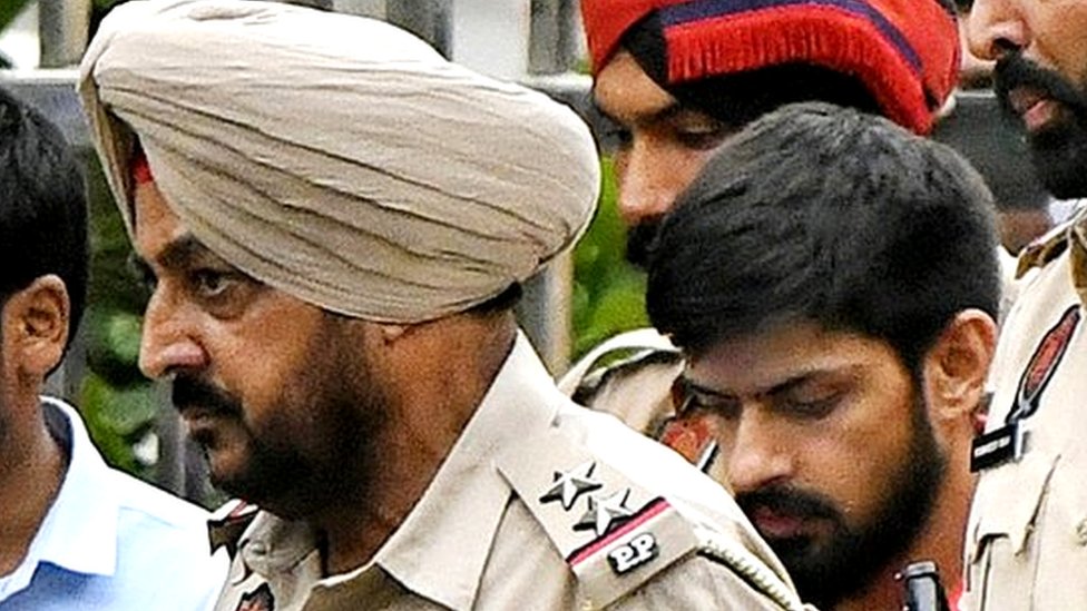 ਸਿੱਧੂ ਮੂਸੇਵਾਲਾ ਕਤਲਕਾਂਡ: ਲਾਰੈਂਸ ਬਿਸ਼ਨੋਈ ਦੇ ਵਕੀਲ ਵੱਲੋਂ ਪੰਜਾਬ ਪੁਲਿਸ ਖਿਲਾਫ਼ ਸੁਪਰੀਮ ਕੋਰਟ ਜਾਣ ਦੀ ਤਿਆਰੀ - ਪ੍ਰੈੱਸ ਰਿਵੀਊ