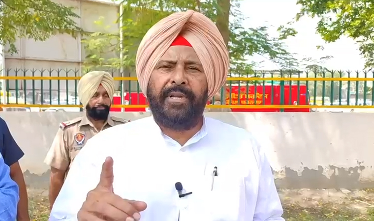 ਕਾਲਜ ਦੀ ਵਿਦਿਆਰਥਣ ਦੀ ਆਤਮਹੱਤਿਆ ''ਤੇ ਭਾਜਪਾ ਨੇ ਘੇਰੀ ਪੰਜਾਬ ਸਰਕਾਰ