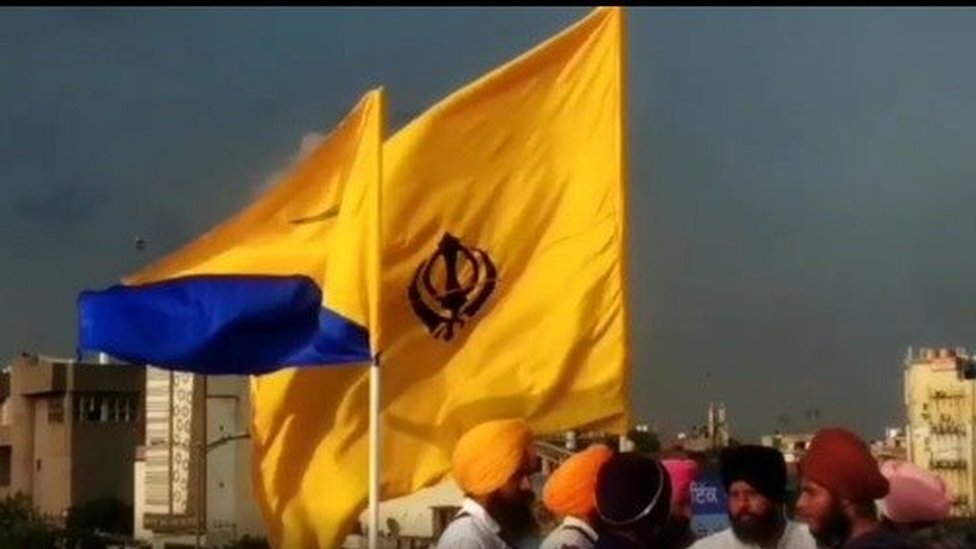 ਘਰ-ਘਰ ਤਿੰਰਗਾ ਮੁਹਿੰਮ ਦੌਰਾਨ ਪੰਜਾਬ ਵਿਚ ਝੁਲਾਏ ਜਾ ਰਹੇ ਕੇਸਰੀ ਨਿਸ਼ਾਨ ਸਾਹਿਬ ਦਾ ਕੀ ਹੈ ਇਤਿਹਾਸ