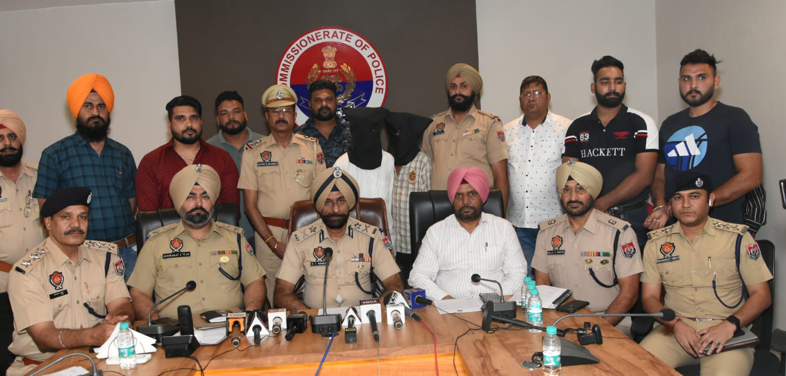 ਮੋਟਰਸਾਈਕਲ ਤੋਂ ਡਿੱਗ ਕੇ ਮਰੀ ਬਜ਼ੁਰਗ ਦੇ ਮਾਮਲੇ ''ਚ ਪੁਲਸ ਵੱਲੋਂ ਦੋ ਮੁਲਜ਼ਮ ਕਾਬੂ