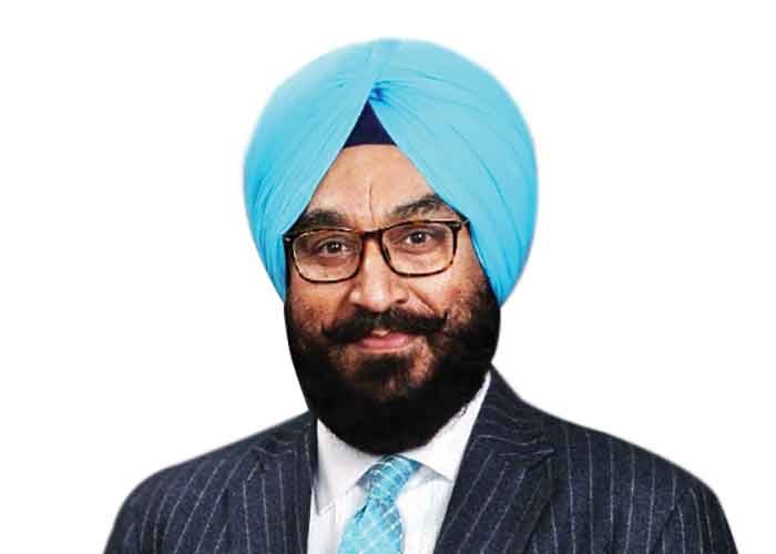 ਪਠਾਨਕੋਟ ਜ਼ਿਲ੍ਹਾ ਵਾਸੀਆਂ ਨੂੰ ਆਪਣਾ ਆਧਾਰ ਕਾਰਡ ਅਪਡੇਟ ਰੱਖਣ ਅਪੀਲ: DC ਹਰਬੀਰ ਸਿੰਘ