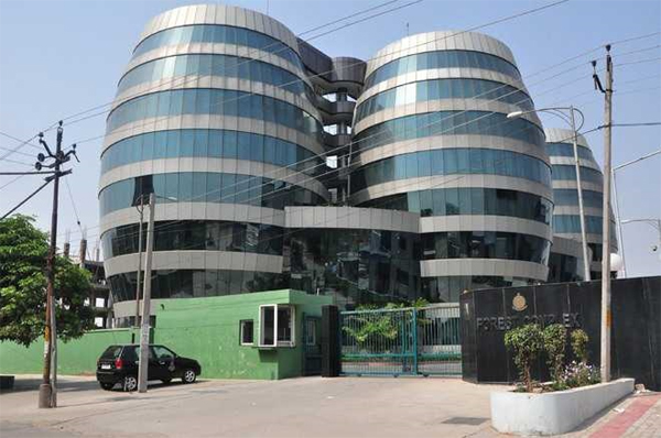 ਜੰਗਲਾਤ ਮਹਿਕਮੇ ਨੂੰ ਜ਼ਮੀਨ ਘੁਟਾਲੇ ਦੇ ਮੁਲਜ਼ਮਾਂ ਨੇ ਵਾਪਸ ਕੀਤੇ 6.37 ਕਰੋੜ ਰੁਪਏ