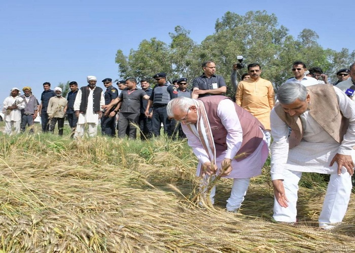 ਖਰਾਬ ਹੋਈਆਂ ਫ਼ਸਲਾਂ ਦਾ ਮੁਆਵਜ਼ਾ ਦੇਵਾਂਗੇ, ਕੁਦਰਤ ਦੀ ਮਾਰ ਝੱਲ ਚੁੱਕੇ ਕਿਸਾਨਾਂ ਨਾਲ ਖੜ੍ਹੇ ਹਾਂ: ਖੱਟੜ