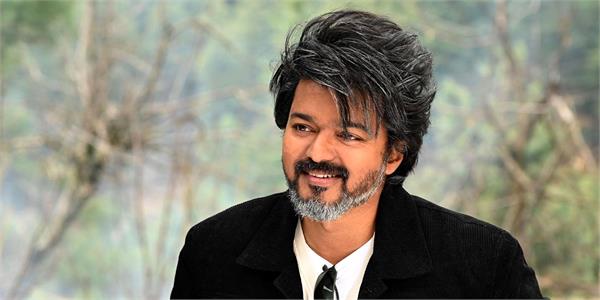 actor vijay instagram debut record