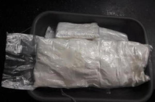 2 drug traffickers arrested with 10 kg drugs seized in cambodia