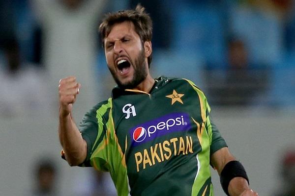 shahid afridi said do not boycott the world cup go to india win the title