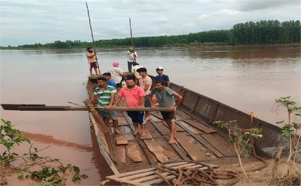 heavy loss of farmers in villages