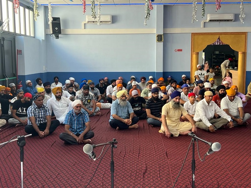 ਗੁਰਦੁਆਰਾ ਸੰਗਤ ਸਭਾ ਤੈਰਾਨੋਵਾ ਵਿਖੇ ਹਫ਼ਤਾਵਾਰੀ ਸਮਾਗਮਾਂ 'ਚ ਸੰਗਤਾਂ ਹੋਈਆਂ ਨਤਮਸਤਕ