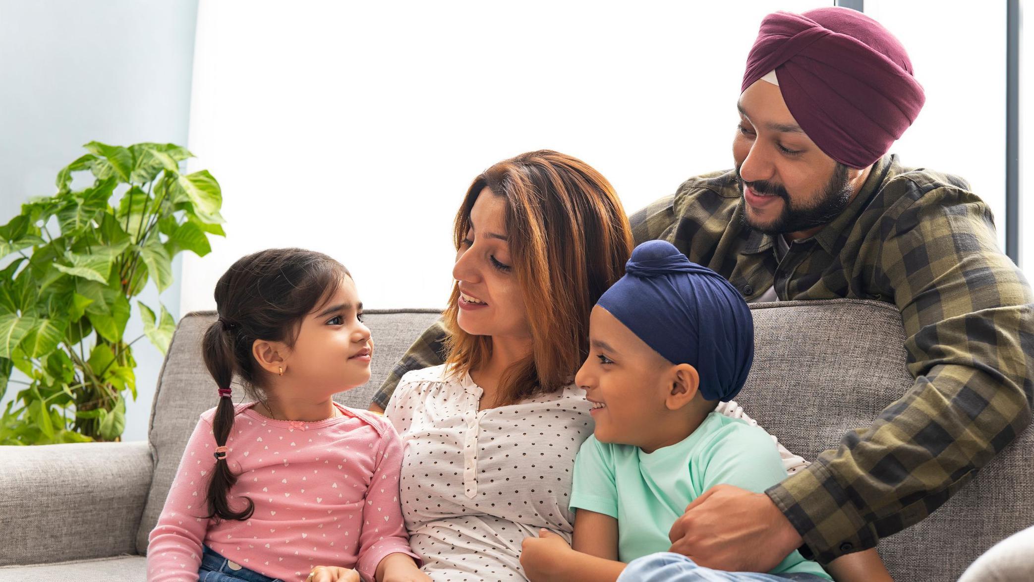 ਮਾਪਿਆਂ ਦਾ ਆਪਣੇ ਬੱਚਿਆਂ ਵਿੱਚ ਫ਼ਰਕ ਕਰਨਾ ਕਿਵੇਂ ਉਨ੍ਹਾਂ ਦੀ ਜ਼ਿੰਦਗੀ ਪ੍ਰਭਾਵਿਤ ਕਰ ਸਕਦਾ ਹੈ