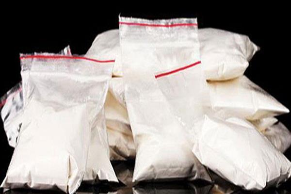 5 kg heroin seized from us run smuggler