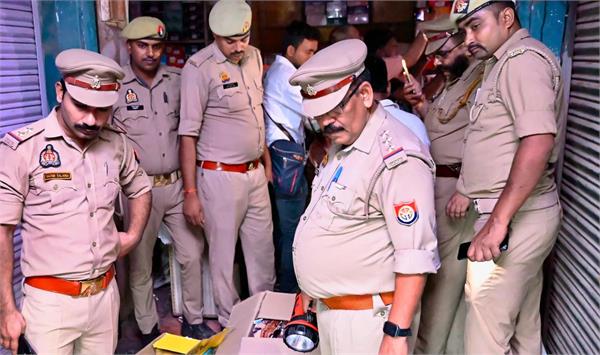 truth behind kanpur blast has come to light six policemen