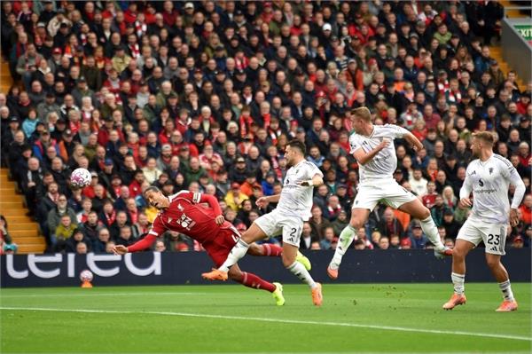 liverpool  s fourth consecutive defeat  manchester united win