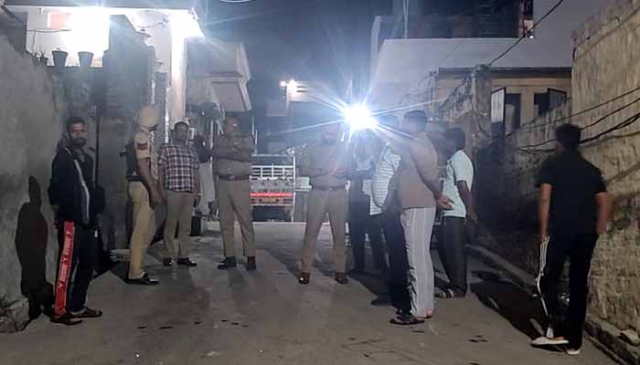 ਬਦਮਾਸ਼ਾਂ ਦੇ ਹੌਂਸਲੇ ਬੁਲੰਦ, ਹੇਅਰ ਡਰੈਸਰ ਨੂੰ ਅਣਪਛਾਤੇ ਕਾਰ ਸਵਾਰਾਂ ਨੇ ਮਾਰੀ ਗੋਲੀ