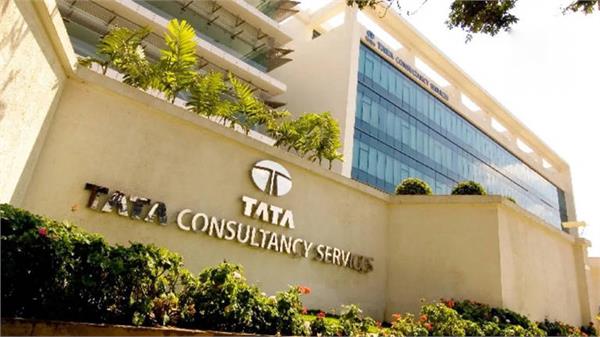 tcs profit rises 1 4 percent to rs 12 075 crore