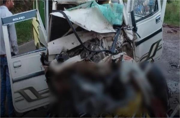 heartbreaking accident  bolero truck collision