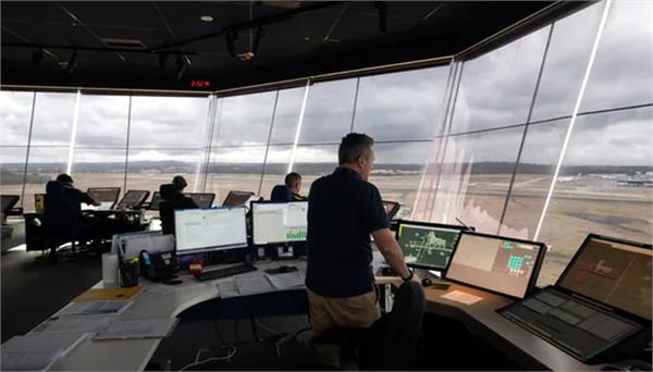 air traffic controllers working without pay in the us