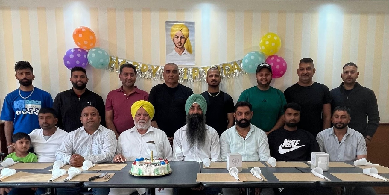 ਇਟਲੀ ਦੇ ਭਾਰਤੀਆਂ ਨੇ ਸ਼ਹੀਦ-ਏ-ਆਜ਼ਮ ਨੂੰ ਕੀਤਾ ਯਾਦ, ਲਾਸੀਓ ਸੂਬੇ ਦੇ ਅਪ੍ਰੀਲੀਆ ''ਚ ਮਨਾਇਆ ਜਨਮ ਦਿਹਾੜਾ