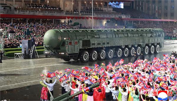north korea shows off new intercontinental missile in military parade