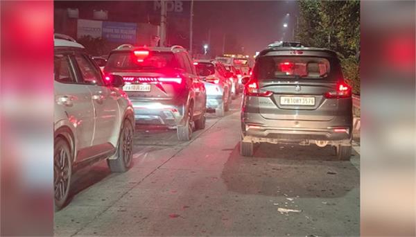 heavy traffic jam in ludhiana south city overnight