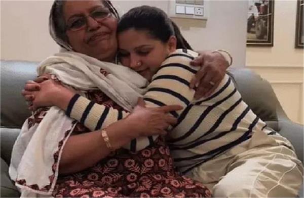 mother of famous dancer from haryana passes away
