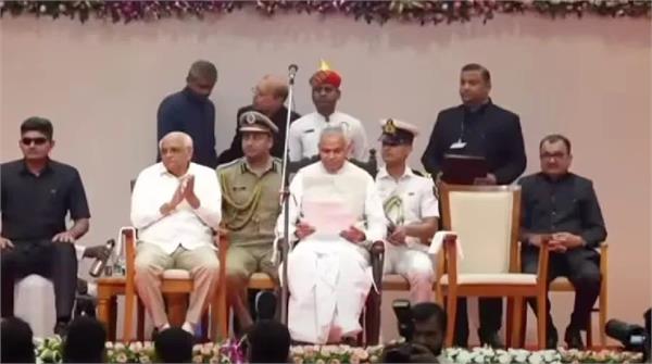 complete cabinet reshuffle in gujarat  