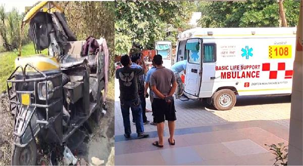 three wheeler collides with tractor trolley