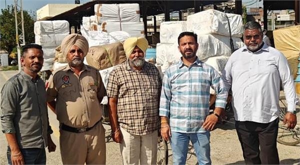 mobile wing seizes 64 unbilled coins at railway station