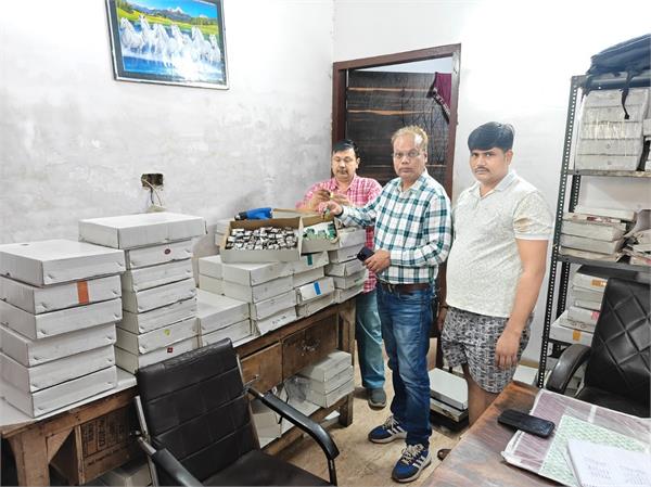 the food safety team in the city collected 9 samples of food items