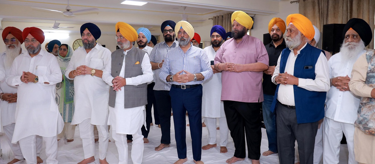 ਦਿੱਲੀ ਗੁਰਦੁਆਰਾ ਕਮੇਟੀ ਦੇ ਜਨਰਲ ਇਜਲਾਸ ਵੱਲੋਂ ਪਰਮਜੀਤ ਸਰਨਾ, ਹਰਵਿੰਦਰ ਸਰਨਾ ਤੇ ਜੀ. ਕੇ. ਦੀ ਮੈਂਬਰਸ਼ਿਪ ਰੱਦ