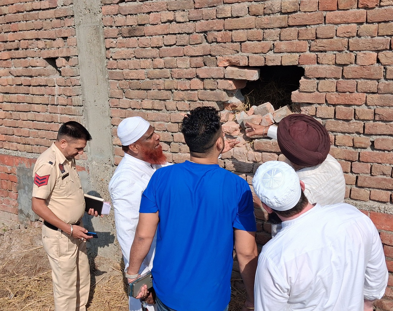 ਫੈਕਟਰੀ ਦੀ ਕੰਧ ਤੋੜ ਕੇ ਅੰਦਰ ਪਏ ਕੱਪੜੇ ਦੇ 400 ਥਾਨ ਕੀਤੇ ਚੋਰੀ