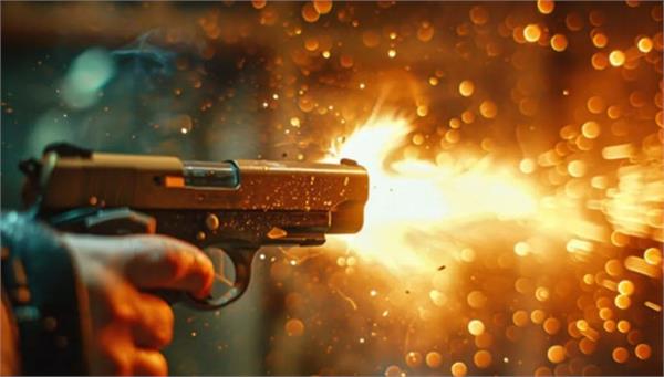 a man in deoria committed suicide by shooting himself