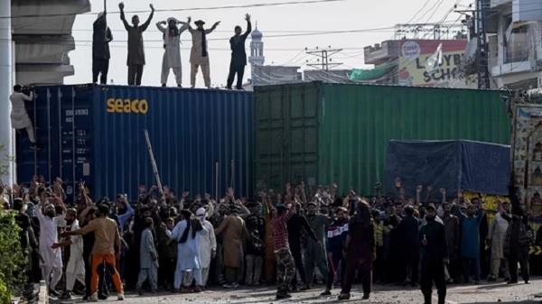 protest in pakistan