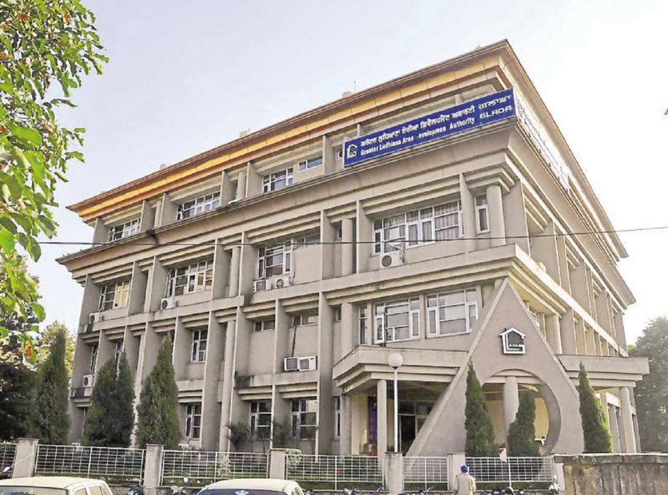 ਕਲੈਕਟਰ ਰੇਟ ’ਚ ਵਾਧੇ ਨੂੰ ਲੈ ਕੇ ਡੀ. ਸੀ. ਦੇ ਸਾਹਮਣੇ ਵਿਰੋਧ ਦਰਜ ਕਰਵਾਉਣਗੇ ਰੀਅਲ ਅਸਟੇਟ ਕਾਰੋਬਾਰੀ