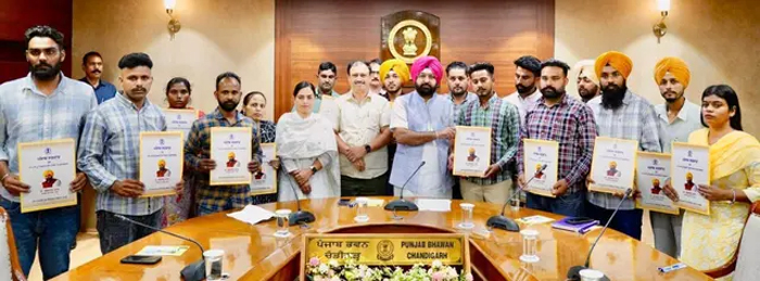 ਦੀਵਾਲੀ ਤੋਂ ਪਹਿਲਾਂ ਇਨ੍ਹਾਂ ਮੁਲਾਜ਼ਮਾਂ ਦੀਆਂ ਲੱਗੀਆ ਮੌਜਾਂ, ਪੰਜਾਬ ਸਰਕਾਰ ਨੇ ਦਿੱਤਾ ਵੱਡਾ ਤੋਹਫ਼ਾ