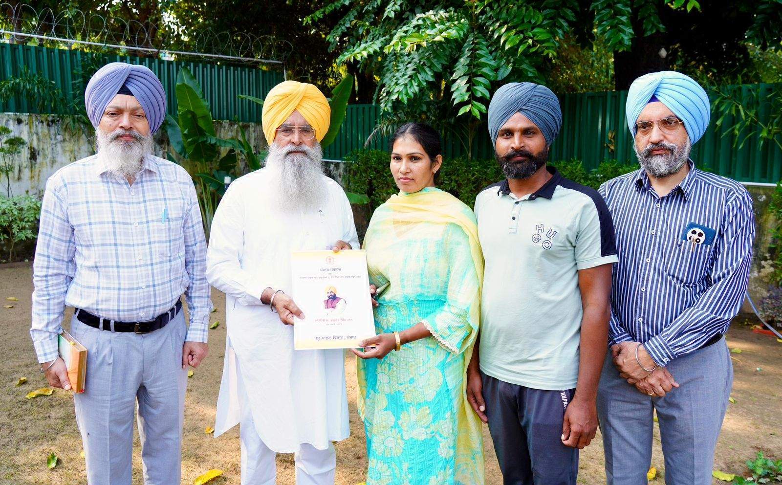 ਖੁੱਡੀਆਂ ਨੇ 28 ਨਵੇਂ ਭਰਤੀ ਹੋਏ ਉਮੀਦਵਾਰਾਂ ਨੂੰ ਸੌਂਪੇ ਨਿਯੁਕਤੀ ਪੱਤਰ