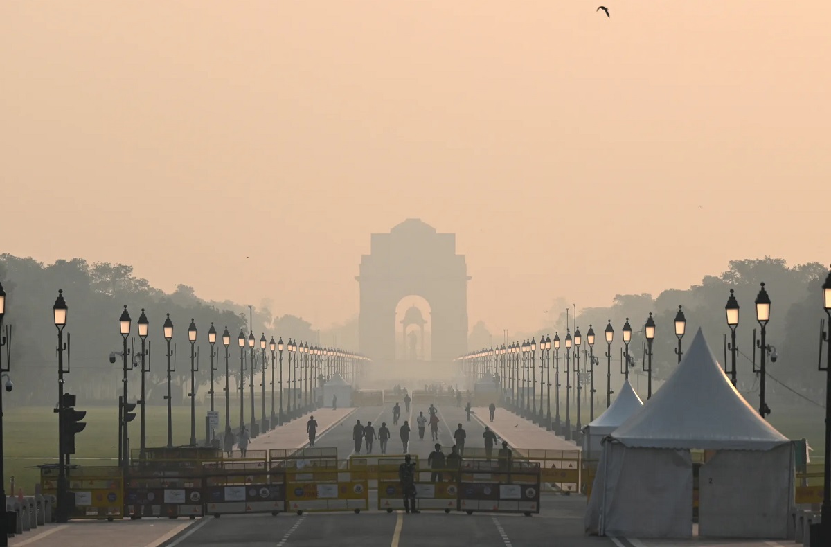 ਦੀਵਾਲੀ ਤੋਂ ਪਹਿਲਾਂ ਖ਼ਰਾਬ ਹੋਈ ਦਿੱਲੀ ਦੀ ਹਵਾ, AQI 430 ਤੋਂ ਪਾਰ