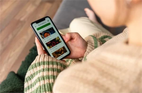 number of people ordering food online increased during festivals