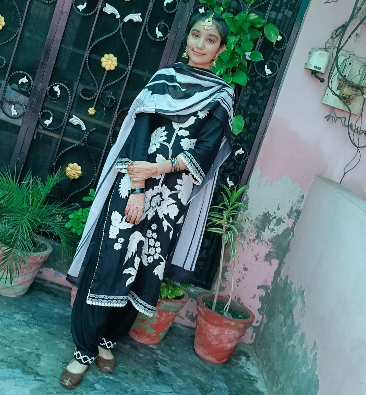 ਜਲੰਧਰ ''ਚ ਭਿਆਨਕ ਹਾਦਸਾ! ਪਰਿਵਾਰ ਦੀਆਂ ਅੱਖਾਂ ਸਾਹਮਣੇ ਧੀ ਦੀ ਦਰਦਨਾਕ ਮੌਤ, ਤੜਫ਼-ਤੜਫ਼ ਕੇ ਨਿਕਲੀ ਜਾਨ
