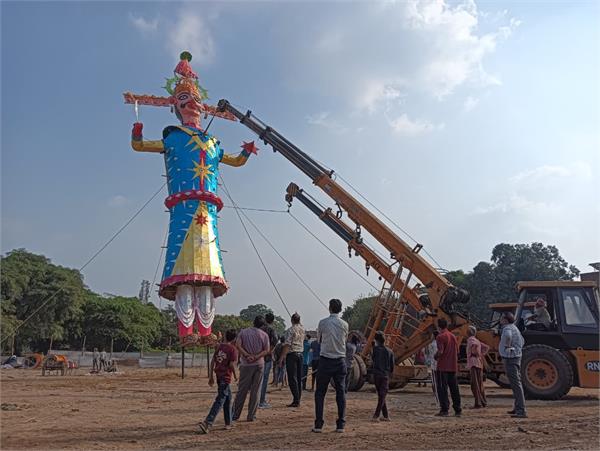 101 foot effigy of ravana to be burnt in chandigarh